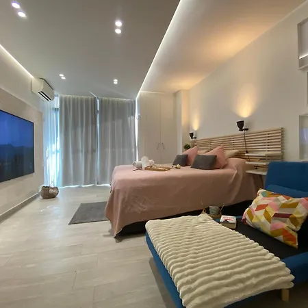 With Views Next To Puerto Marina The Door Apartment Benalmadena