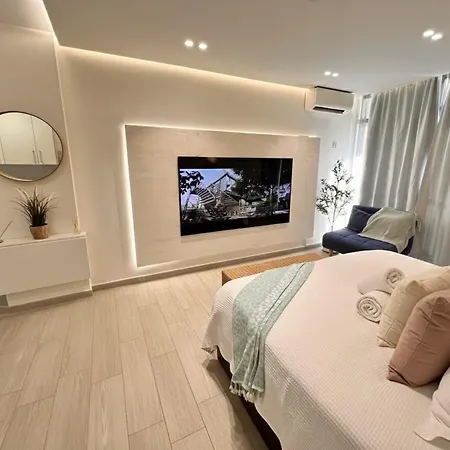 With Views Next To Puerto Marina The Door